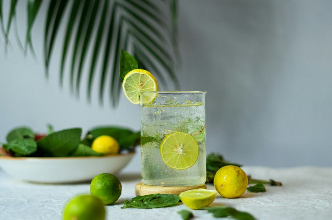 glass of water with lemon